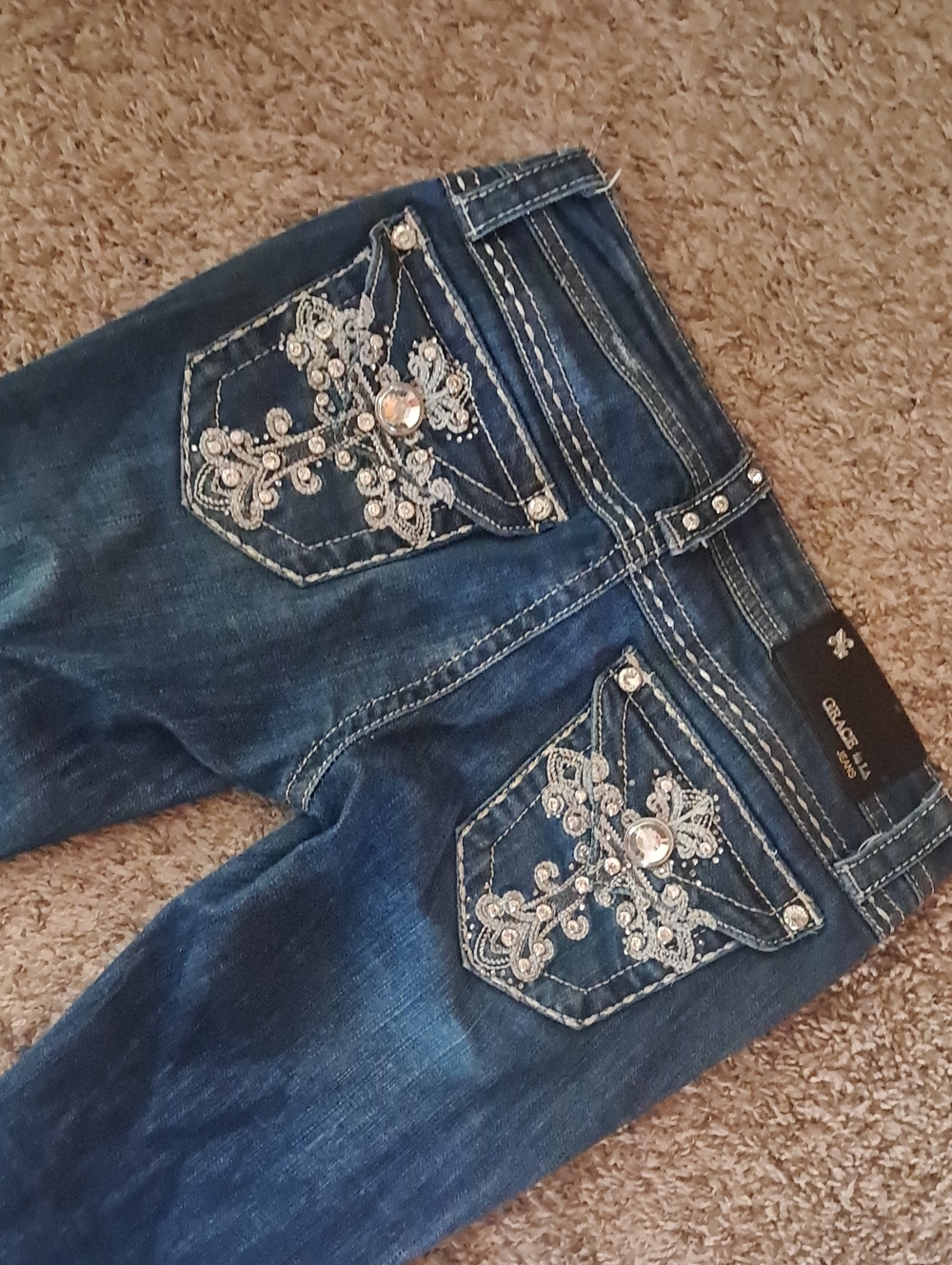 (103) Grace In La Capri Jeans Size 25